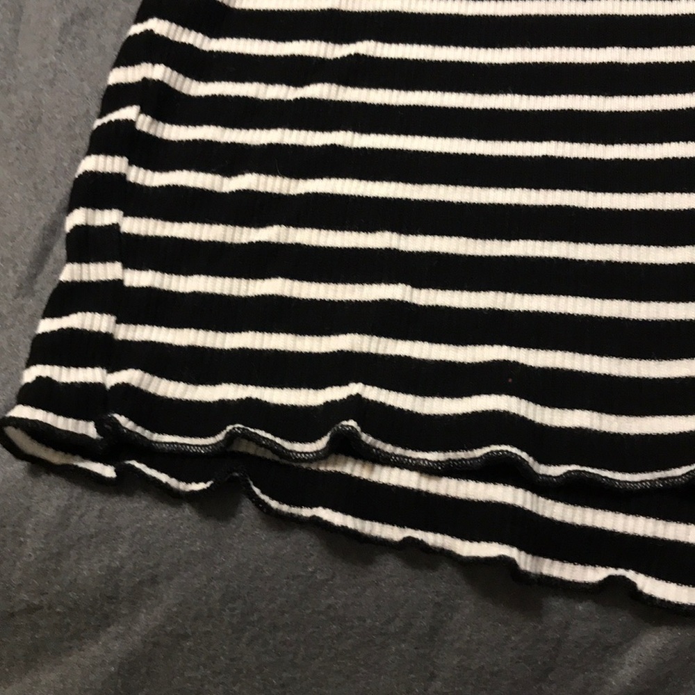 Shirt - Picture 2 of 4